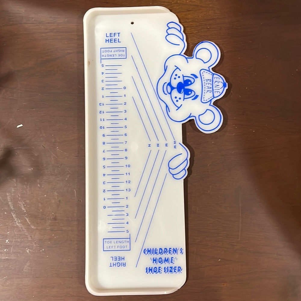 Children’s Home Shoe Sizer. - 3/20